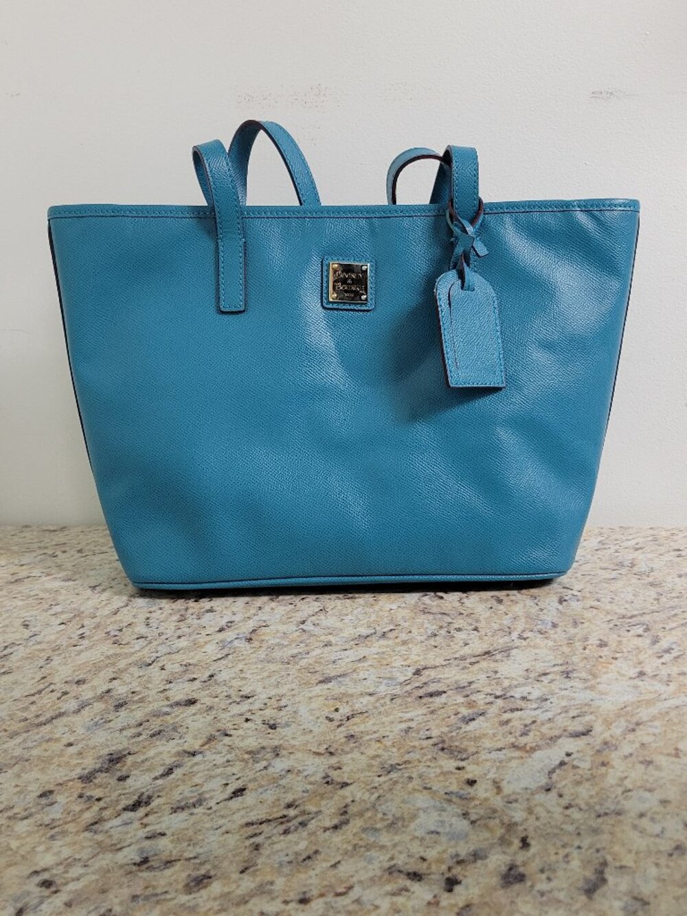 Dooney & Bourke
